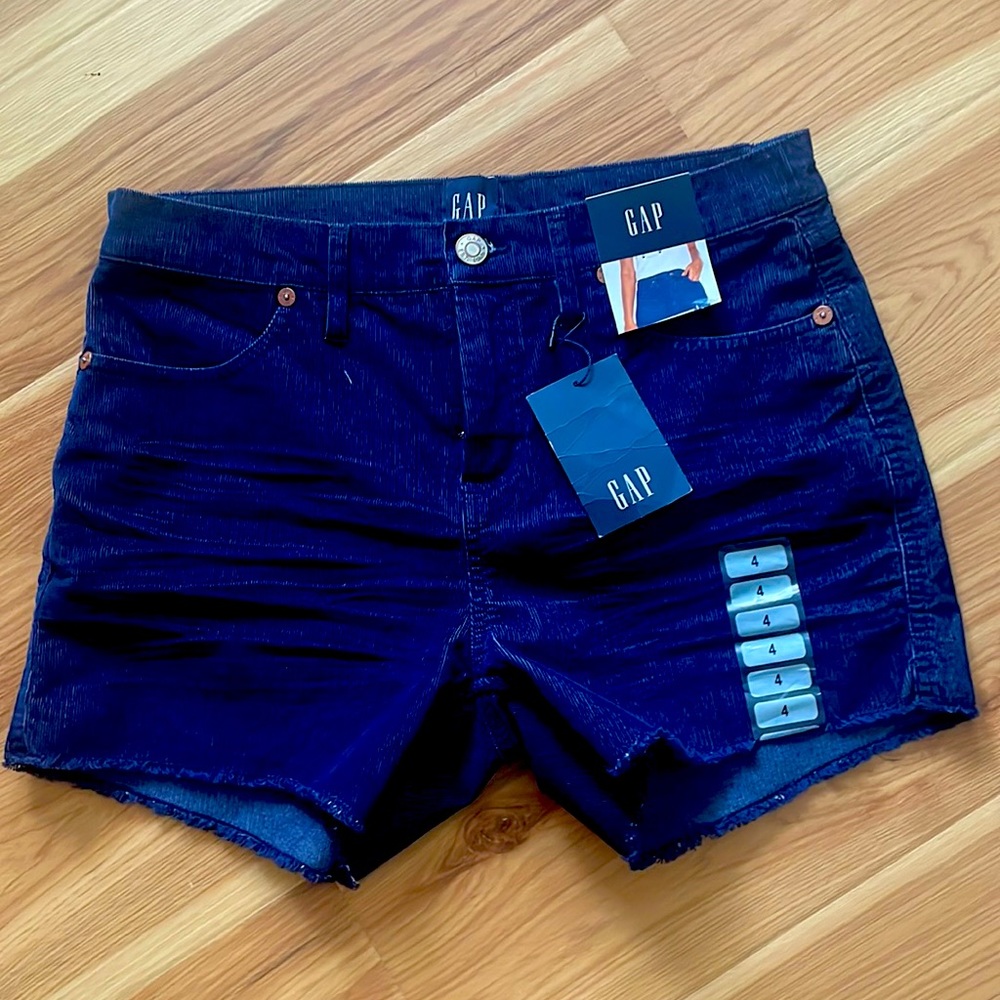 Gap Shorts
